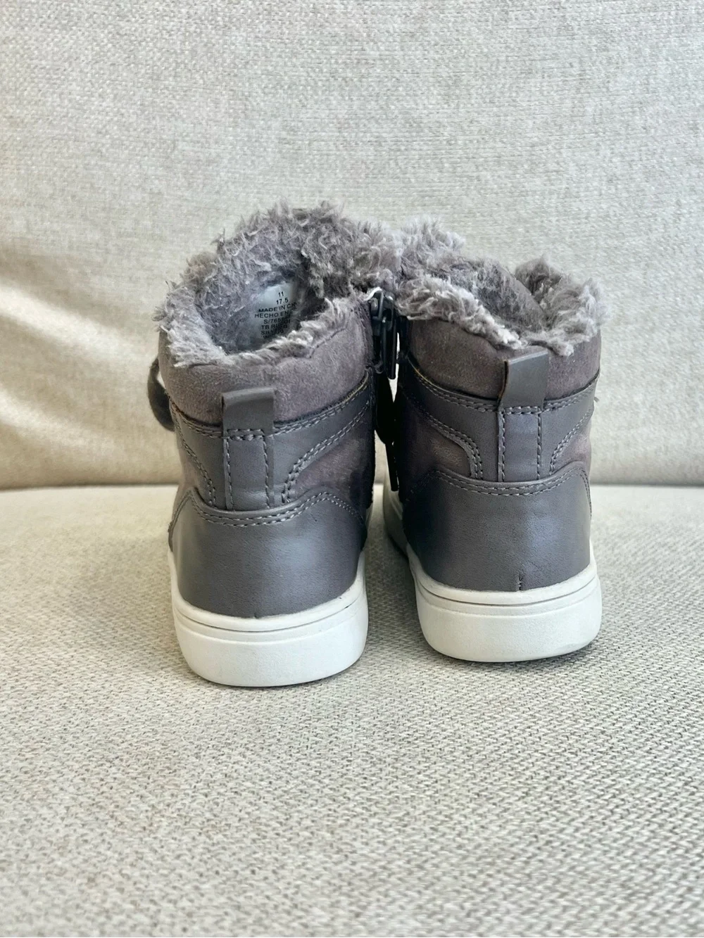Old Navy Size 11 Toddler Gray Faux Fur Lined Lace-Up Boots GUC